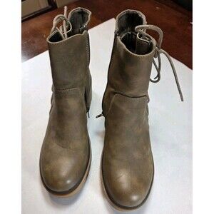Pierre Dumas Ankle Boots Womens 6 Taupe Lace Up Back Zip Lug Sole Combat Booties